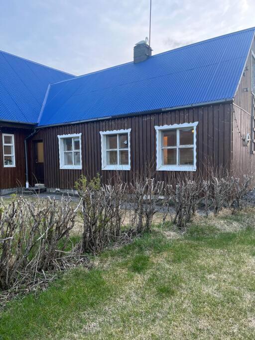 Black Valley Apartment Thoroddsstathir Exteriör bild